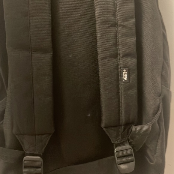 Disney Mickey Mouse & Friends Collaboration with Vans Old Schools - Picture 7 of 7